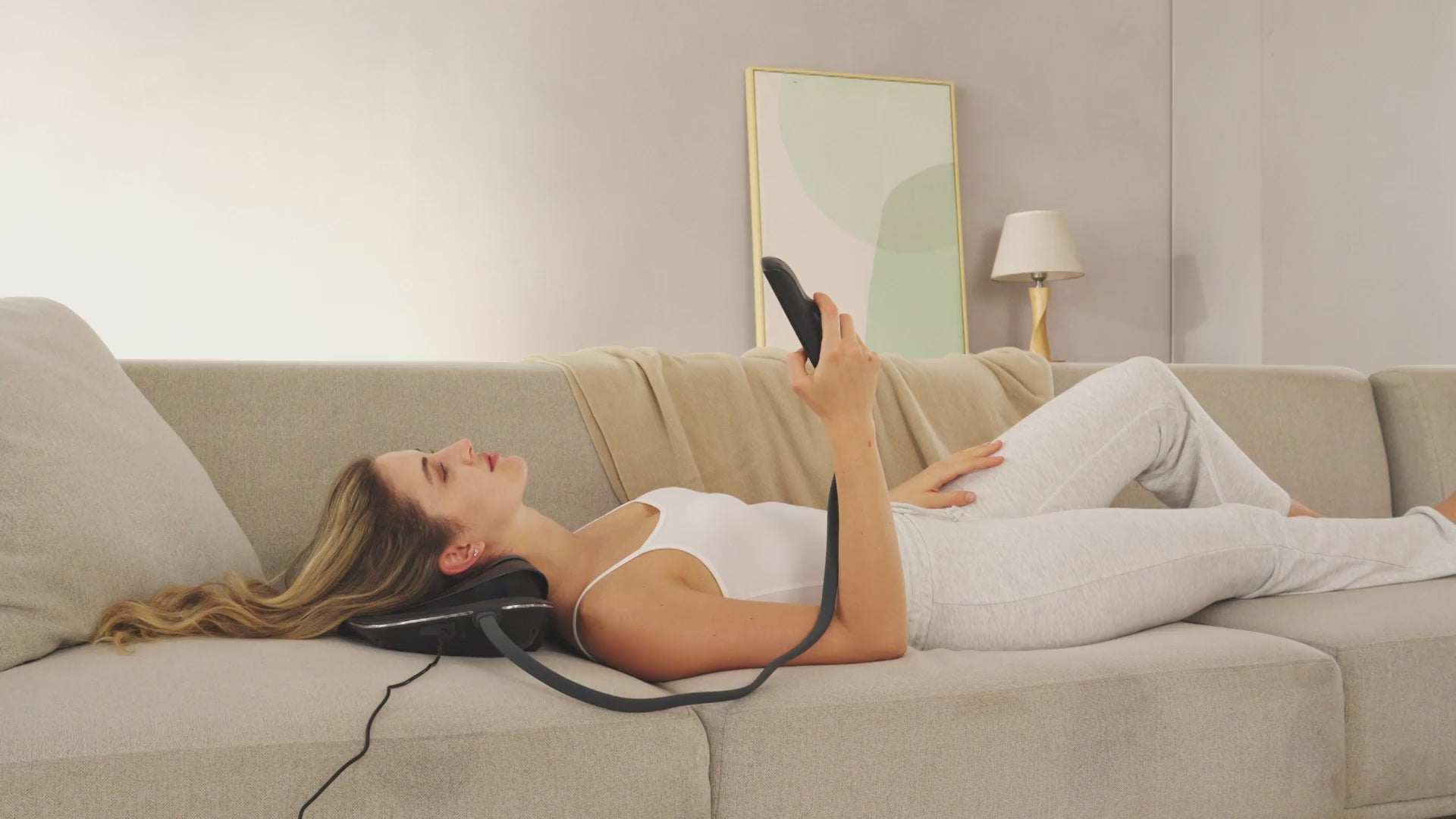 Load video: mytrex-medi-neck-traction-device